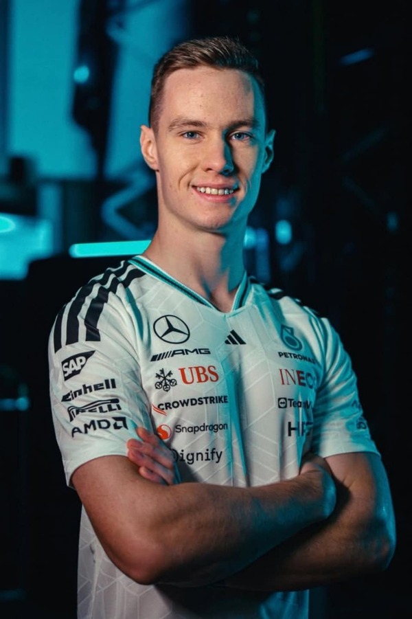 ¡Histórico! Joshua Dürksen se une a Mercedes-AMG F1