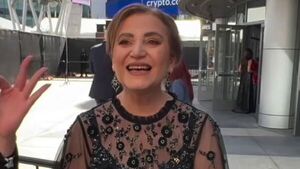 Popular / (VIDEO) ¡La paraguaya que vibró frente al escenario de Grammys!