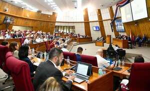 AUDIO: Diputados consiguen firmas para tratar cambios a jubilación vip el jueves  - La Primera Mañana - ABC Color