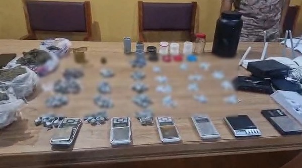 Requisa en la cárcel de PJC: incautan celulares, drogas y alcohol, pero no las armas robadas