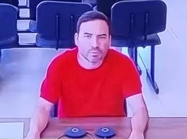 Dictan prisión preventiva para hijo de Lalo Gomes en causa por lavado de dinero