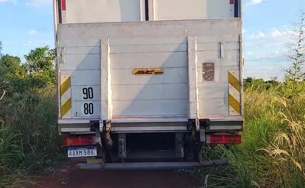 Asaltan camión y llevan 1615 unidades de fármacos para adelgazar