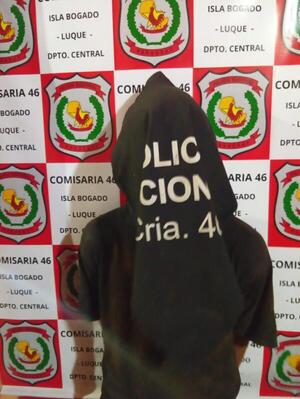 Popular / Con machete oike a robar oga ajenope