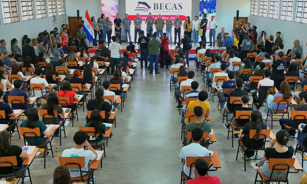 Más de 7.800 jóvenes superan examen y avanzan a la siguiente etapa de Becas Paraguay - OviedoPress