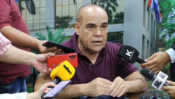 Jubilación vip: Bachi Núñez pedirá suprimir aporte estatal a la Caja Parlamentaria - Noticiero Paraguay