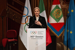 La presidenta del COI pide «mantener el deporte como un territorio neutral»