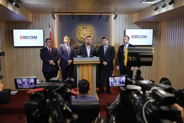 Parlamento acompaña a la Conacom en la investigación a los frigoríficos y pide firmeza del Estado