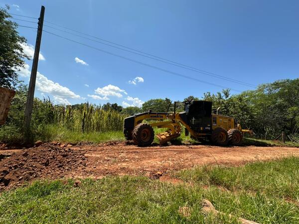 Municipalidad de Cambyretá intensifica trabajos de mantenimiento vial en San Blas Independencia