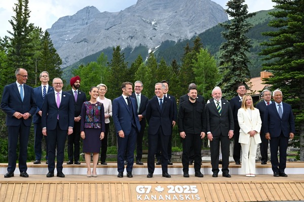 El G7 avisa que los desequilibrios financieros son insostenibles