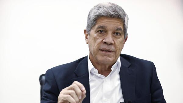 El Gobierno cubano niega que se esté diseñando una mesa de negociación con EEUU