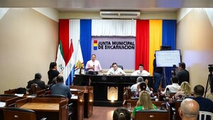 Intendente de Encarnación logra el cuestionado estacionamiento tarifado e incluye cepo más grúa