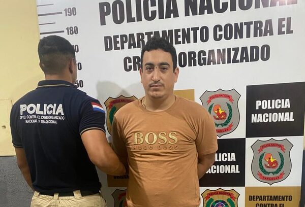 Cae tiktoker “El Señor de la Noche” por microtráfico en Asunción