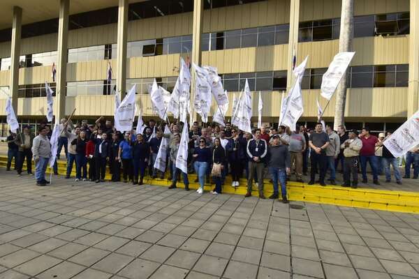 Decretos 5306 y 5307: sin acuerdo no aplicarán el plazo de 30 días - Economía - ABC Color