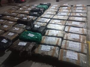 Incautan 960 kilos de marihuana en Ñeembucú