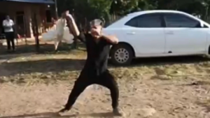 Indignante: Denuncian maltrato a gallinas durante una boda en Coronel Oviedo