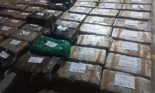 Operación Escudo Guaraní frena envío de casi una tonelada de marihuana hacia Argentina - OviedoPress
