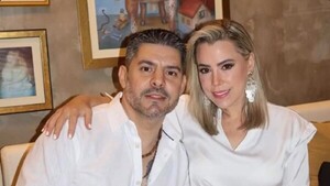 Lizarella Valiente y Nenecho Rodríguez celebraron "1460 días de amor"