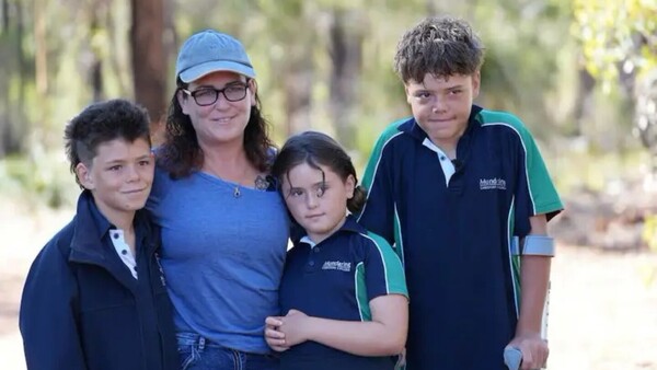 Movido por el amor: Nene de 13 años nadó 4 kilómetros en el mar para salvar a su familia