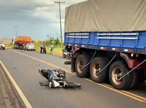Asalto frustrado a camión distribuidor deja a un presunto delincuente fallecido y otro grave