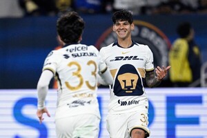 Robert Morales dice presente en la Concachampions anotando el mejor gol de su carrera