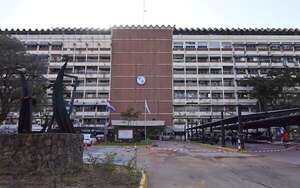 AUDIO: “No queremos morir en la espera”, dicen pacientes oncológicos del IPS ante carencias de medicamentos e insumos - A La Gran 7-30 - ABC Color