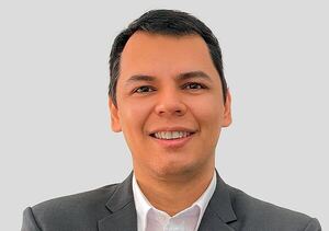 Economista analiza el colapso de las jubilaciones