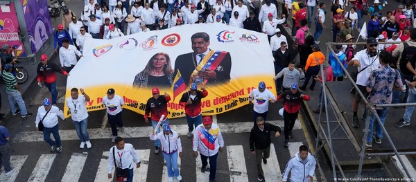 Chavismo exige liberación de Maduro a un mes de su captura - ADN Digital