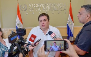 La idea de un gobernador en la chapa presidencial sigue vigente, pero se definirá tras las municipales, afirmó Sosa - El Trueno