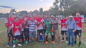 Ordeñador de vacas ayudó a su equipo a ganar torneo Senior