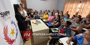 EGRESADOS DEL CURSO DE COCINA BÁSICA RECIBEN CERTIFICADOS