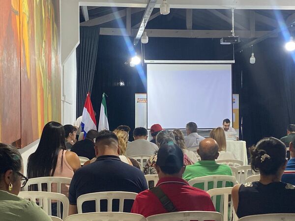 Municipio de Encarnación reafirmó apoyo a comisiones vecinales tras ajustes en la ley