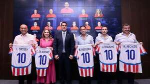 Nueva directiva de Cerro Porteño mostró credenciales en la APF