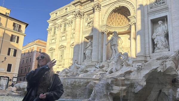 Roma ya cobra a visitantes por acercarse a la Fontana di Trevi y se instala la polémica
