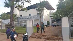 Reclaman falta de insumos, medicamentos y médicos en IPS de Pedro Juan Caballero  - Nacionales - ABC Color