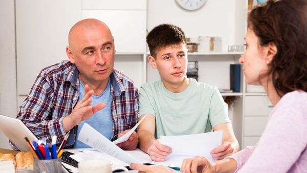 ¿Estudiar en el extranjero o en Paraguay? Claves para decidir mejor