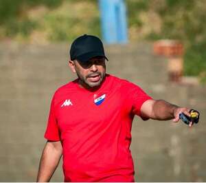 Felipe Giménez analiza el choque ante Olimpia, que tendrá en juego la punta - Nacional - ABC Color