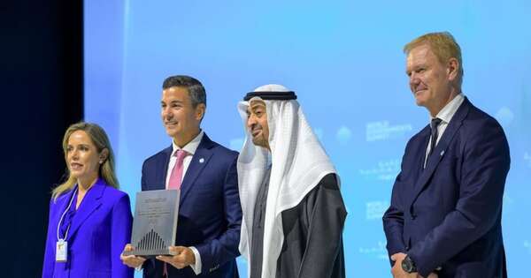 La Nación / Reformas hechas en su gobierno le valen premio internacional a Peña