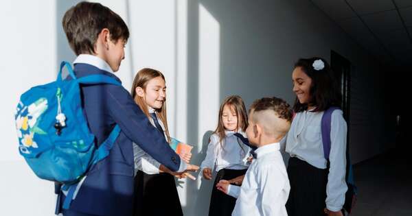 EcoUni, la iniciativa que transforma prendas en oportunidades para la educación