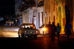 Cuba sufre un colapso parcial del sistema eléctrico y afecta a 3,4 millones de personas