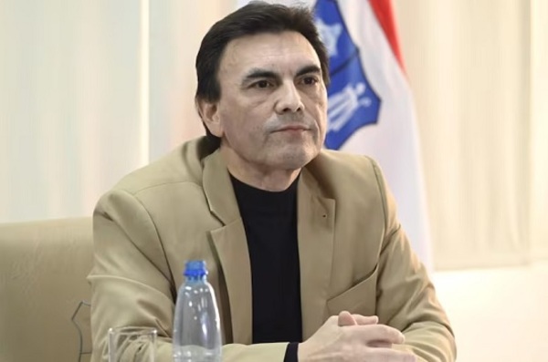 Carlos Pereira deja su cargo en el Consejo del IPS