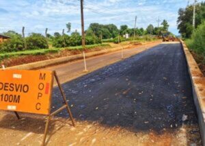 Itapúa: obras de pavimentación de la Ruta de los Inmigrantes rondan el 36% de avance