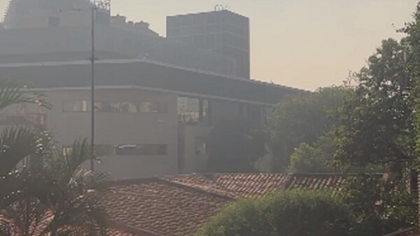 Incendio de pastizales en Villa Hayes provoca intensa humareda que se extiende a Asunción