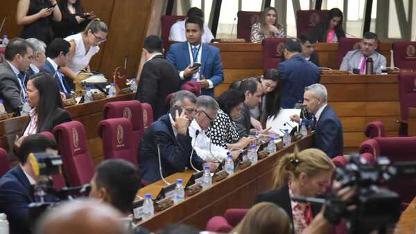 Para OTEP-A es “inaceptable” versión nueva de reforma: “Quieren apagar un incendio con gasoil”