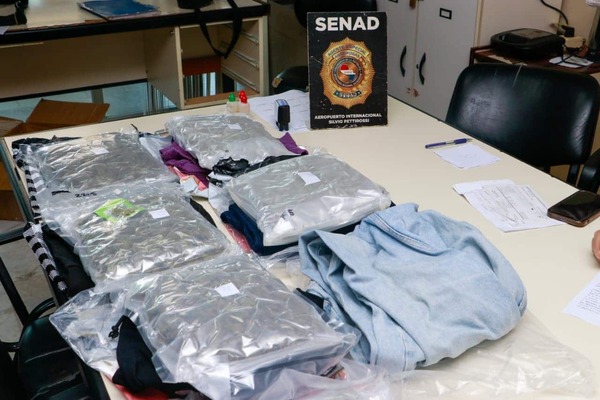 Incautan marihuana de alta potencia y esencias para vapeadores en el Aeropuerto Silvio Pettirossi - La Tribuna