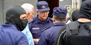 Túnel para robar banco en Uruguay sale mal a paraguayos