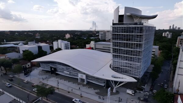 El Grupo Toyotoshi adquiere participación mayoritaria en Finlatina S.A.