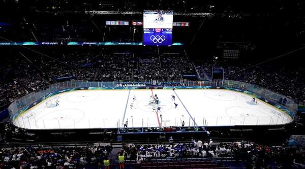 Milano-Cortina 2026: Aplazado el Finlandia-Canadá tras detectarse una infección en varias jugadoras nórdicas de hockey - Polideportivo - ABC Color
