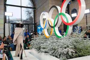 La moda y la nieve: Milano presenta la imagen de los Juegos Olímpicos de Invierno 2026 - Mundo - ABC Color