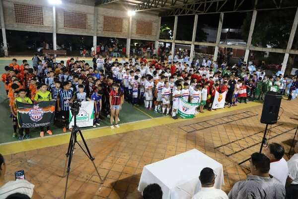 Nacionales de futsal FIFA: Carapeguá vibra con las formativas - Polideportivo - ABC Color