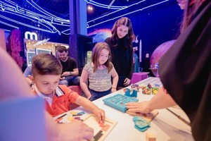 MuCi: Jornada gratuita para niñas y mujeres en ciencia